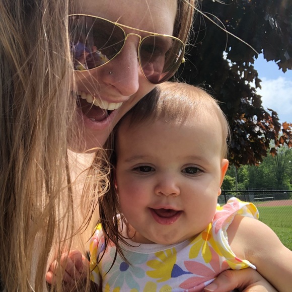 Meet your Posher, Mira - Picture 1 of 1
